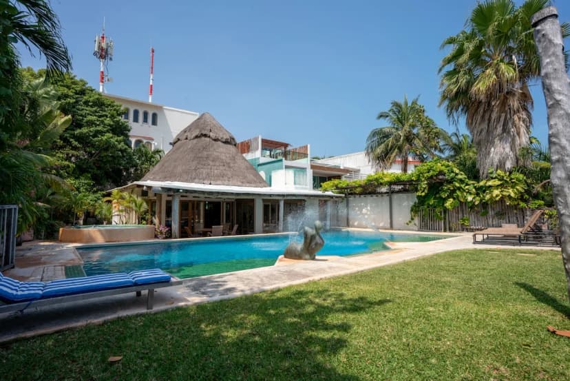 Villa Castillo | 8BR | Waterfront & Private Pool