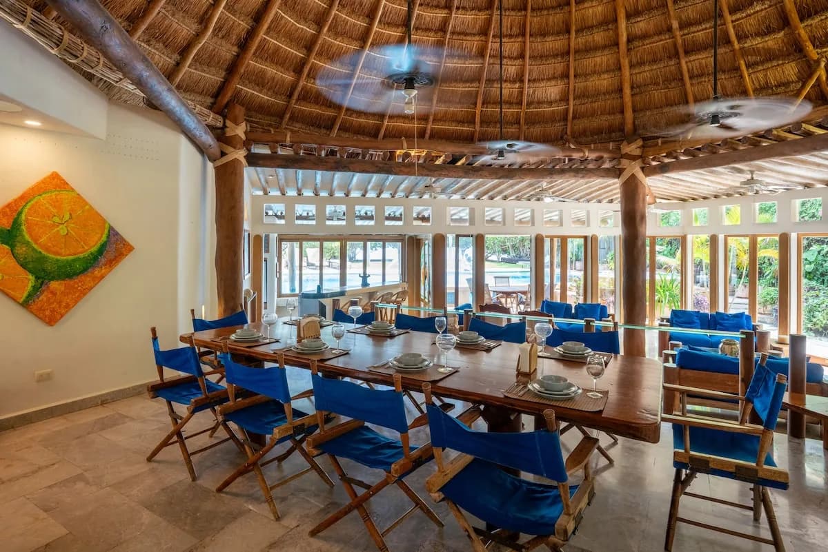 Villa Castillo | 8BR | Waterfront & Private Pool photo 3