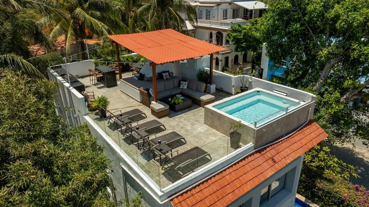 Casa Pescada | 4 BR | Beach Access Tropical Villa photo 2