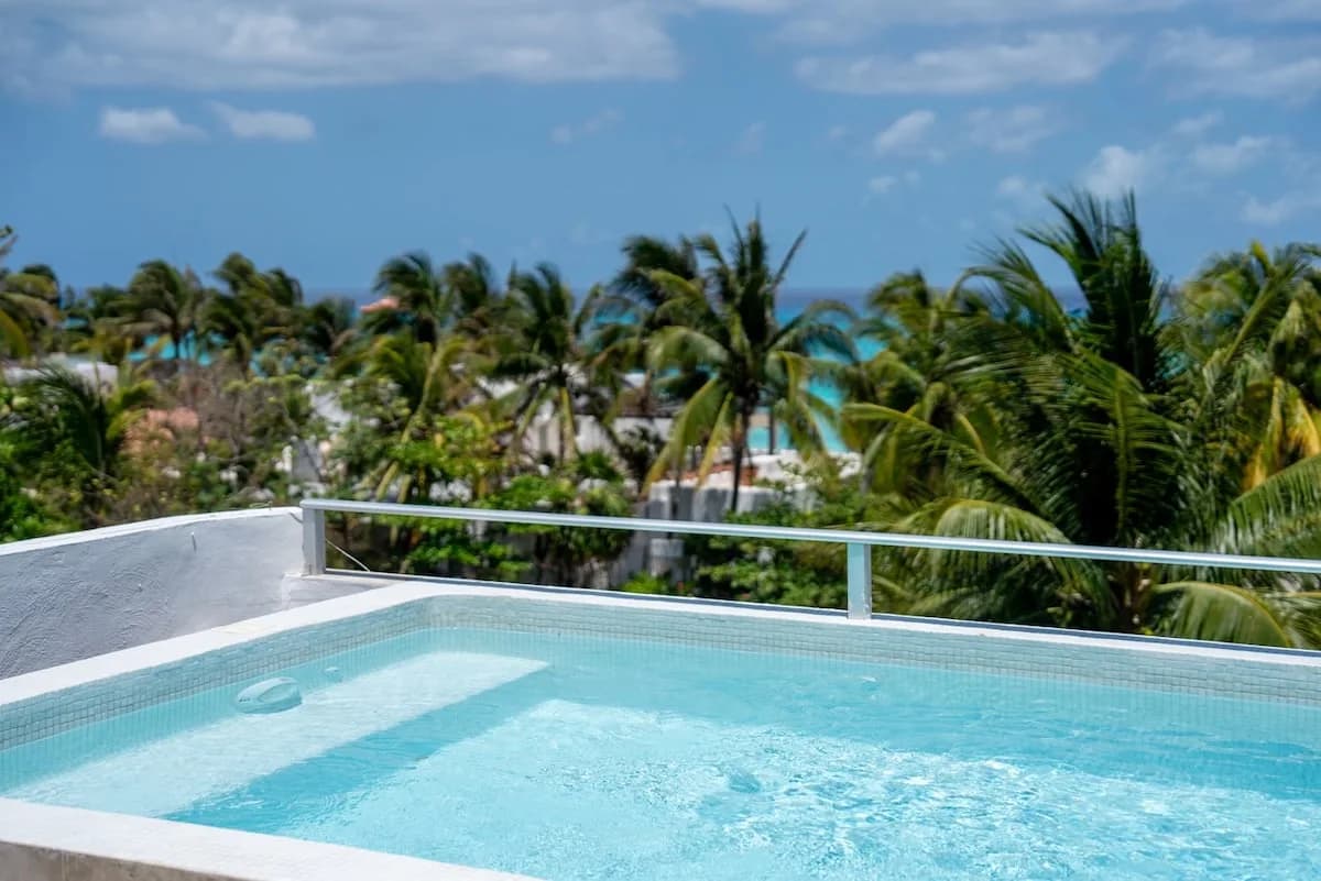 Casa Pescada | 4 BR | Beach Access Tropical Villa photo 3