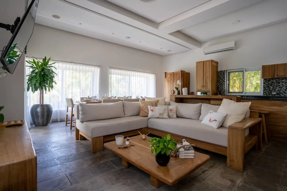 Casa Pescada | 4 BR | Beach Access Tropical Villa photo 4