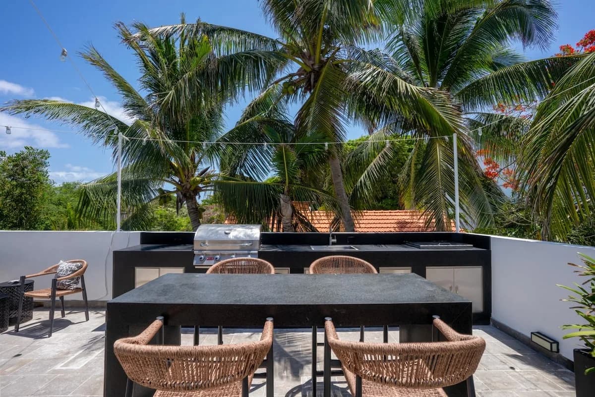 Casa Pescada | 4 BR | Beach Access Tropical Villa photo 5