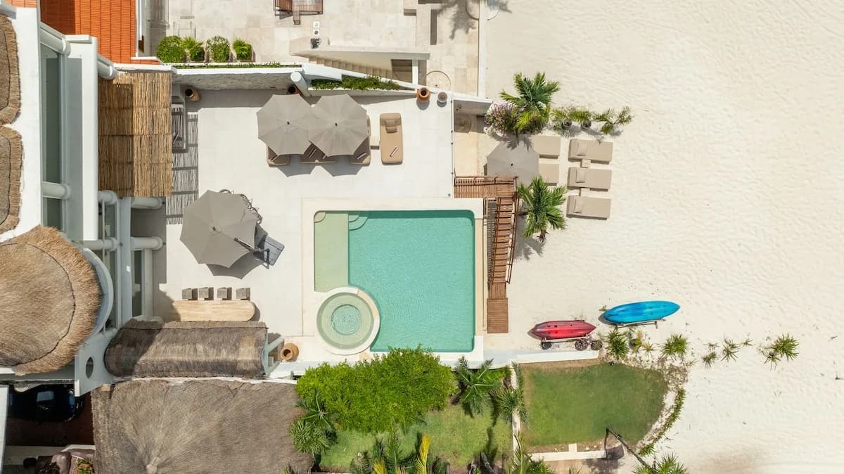 AB del Mar | 7BR | Luxury Beachfront Villa photo 2