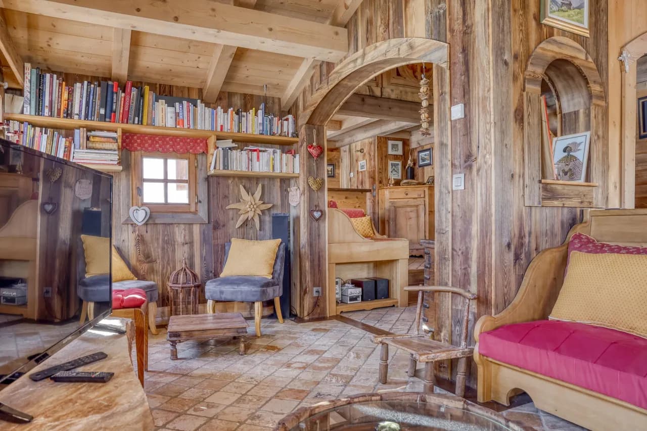 Beautiful Traditional Chalet With Cozy Ambiance photo 5