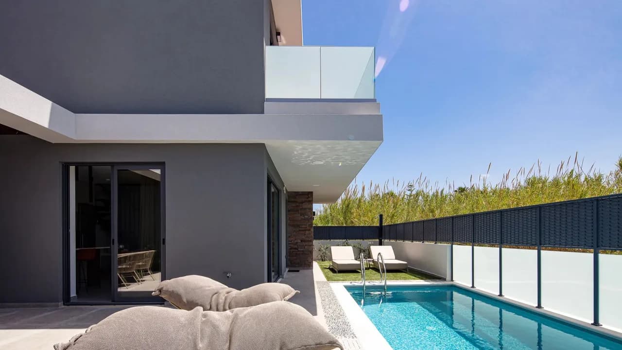 Poolside Holiday Villa Near Chania Town photo 4