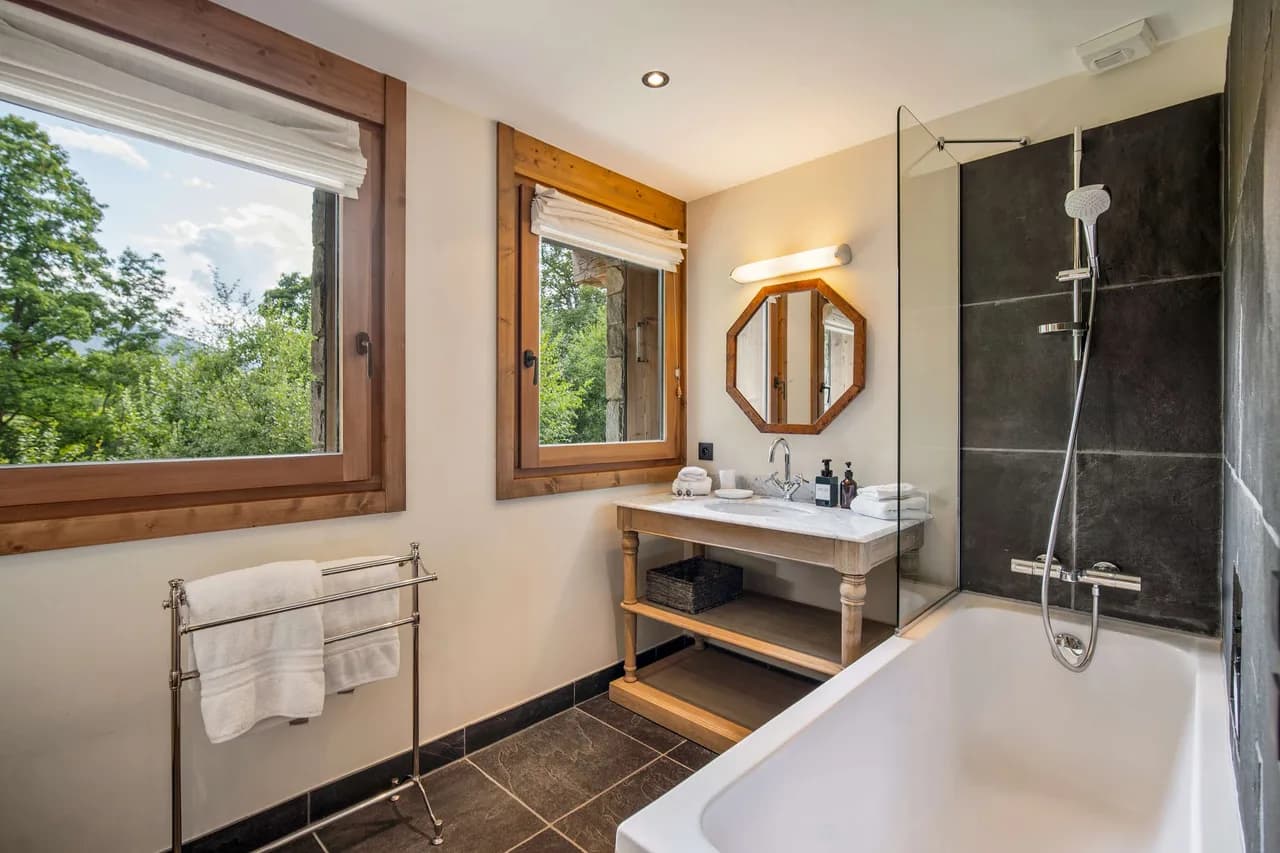 Sauna and Cinema Chalet in Megeve photo 4