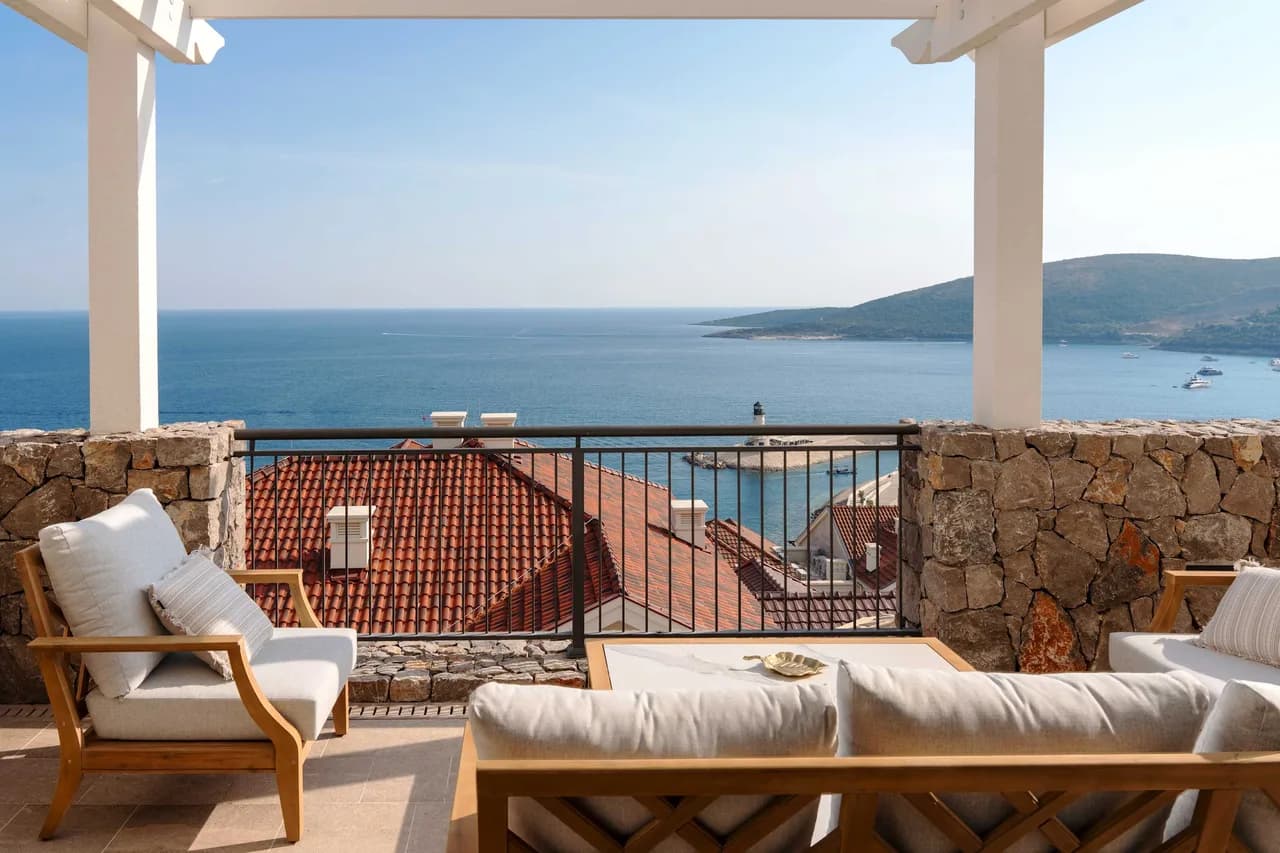 3BR Comfort With Sea Views photo 4