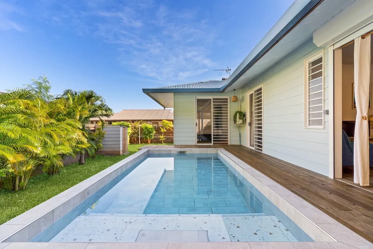Secluded Poolside Three Bedroom Villa in Moorea photo 3