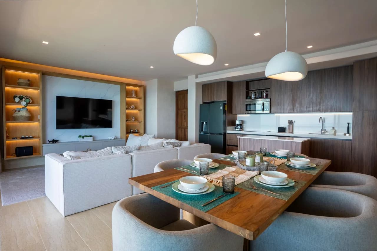 Stylish Condo | 4BR | Exclusive Family Stay photo 3
