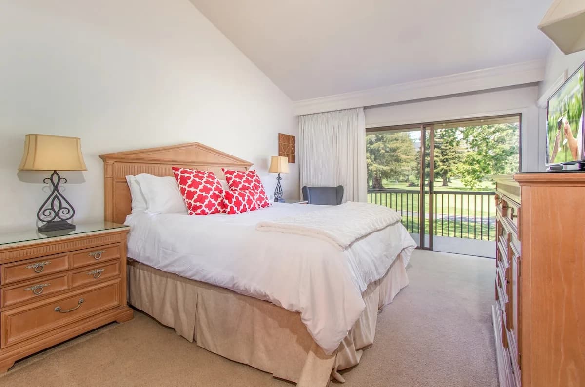 Golf View One Bedroom Condo in Napa Valley photo 3