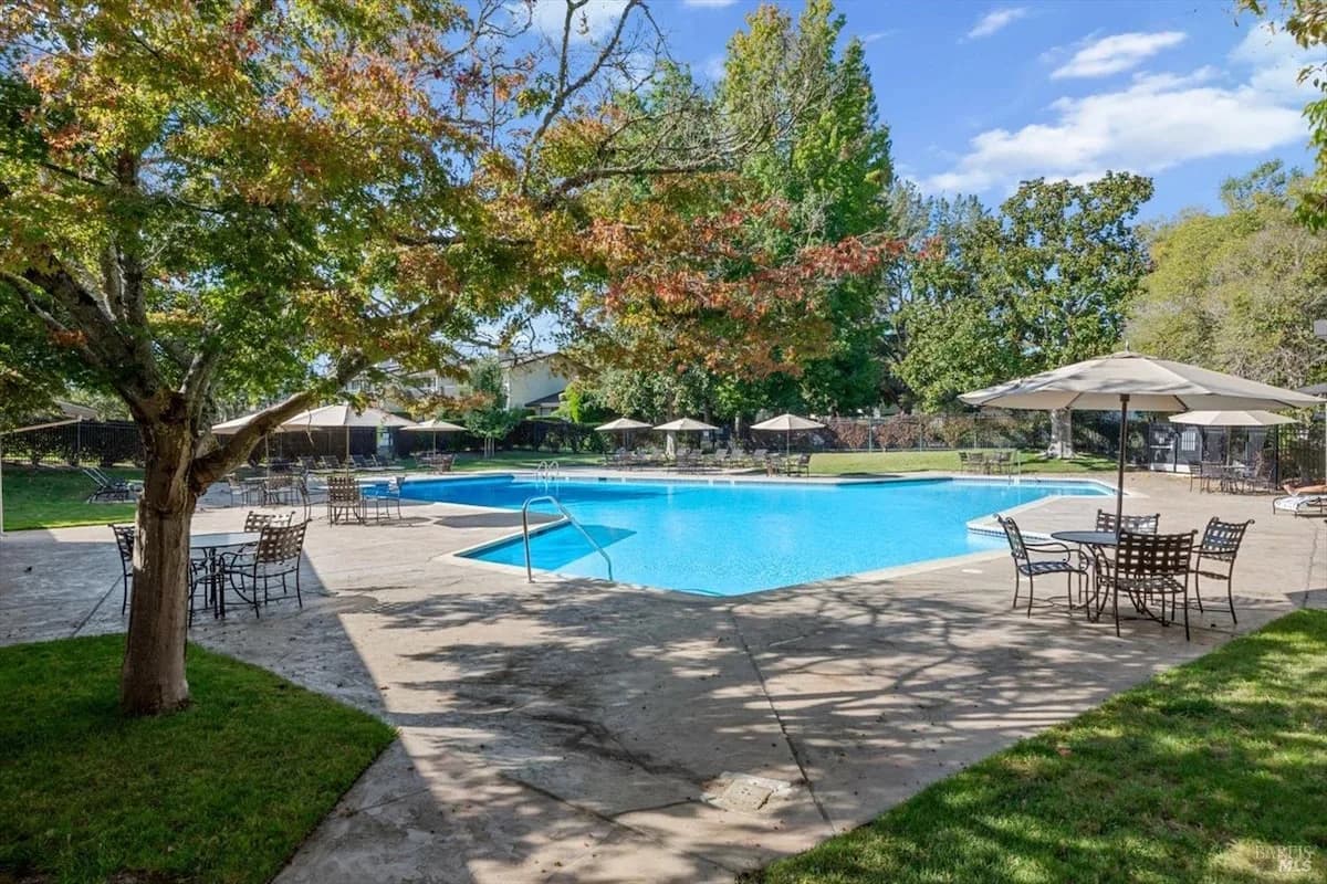 Golf View One Bedroom Condo in Napa Valley photo 4