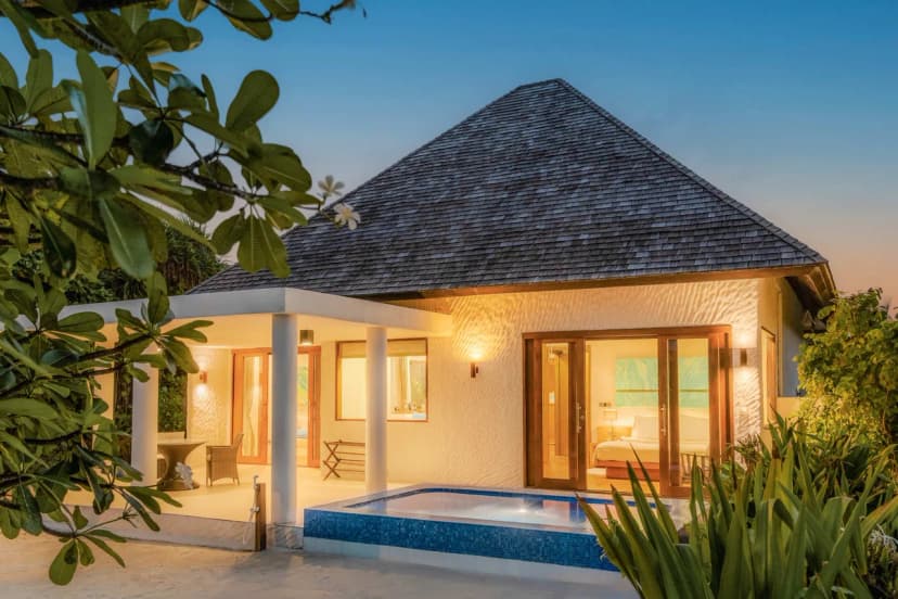 Private Seaside Escape With Plunge Pool
