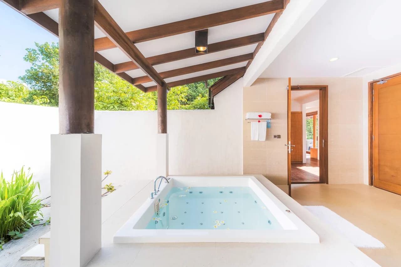 Luxury Villa With Sunset Pool View photo 4