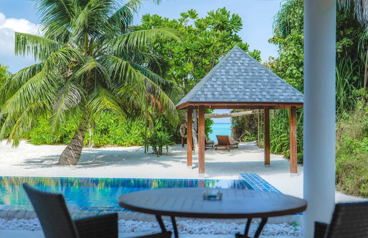 Beachfront Villa With Private Lap Pool photo 2