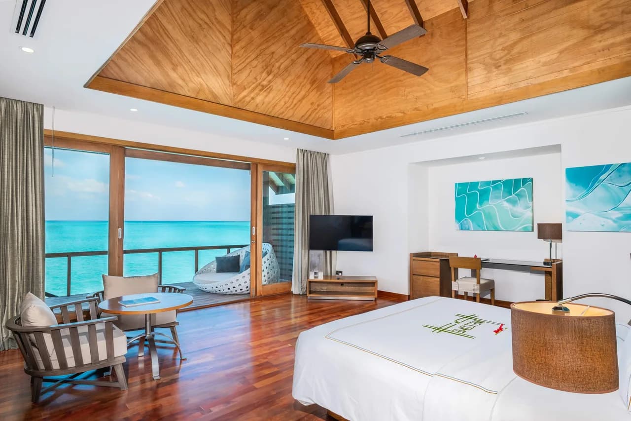 Lagoon Villa Featuring Private Pool Deck photo 3