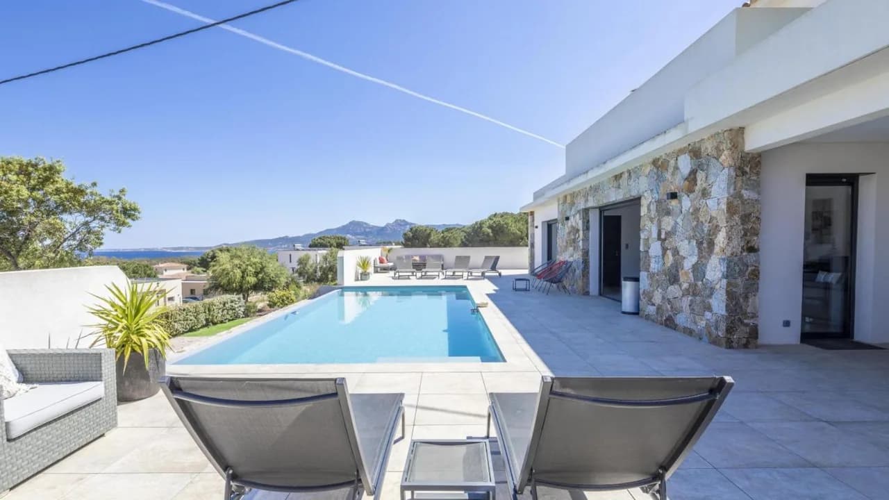 Calvi Bay Villa With Heated Pool