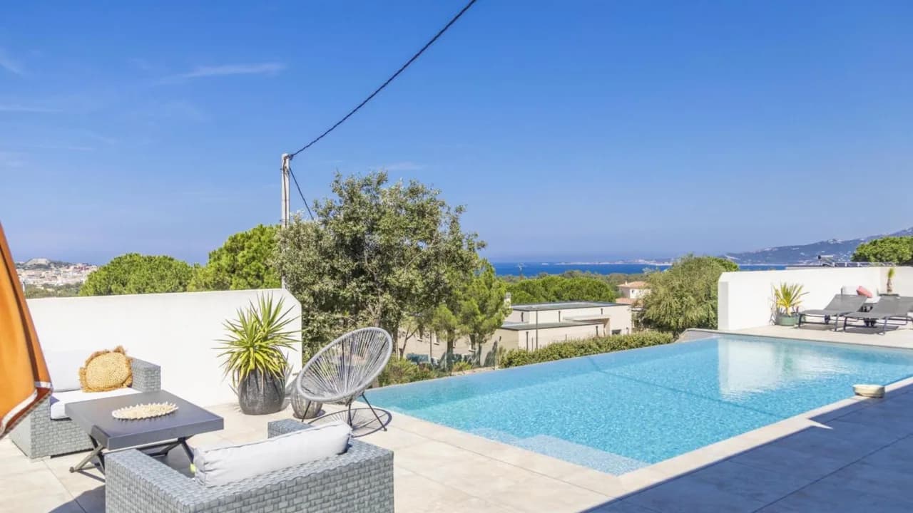 Calvi Bay Villa With Heated Pool photo 5