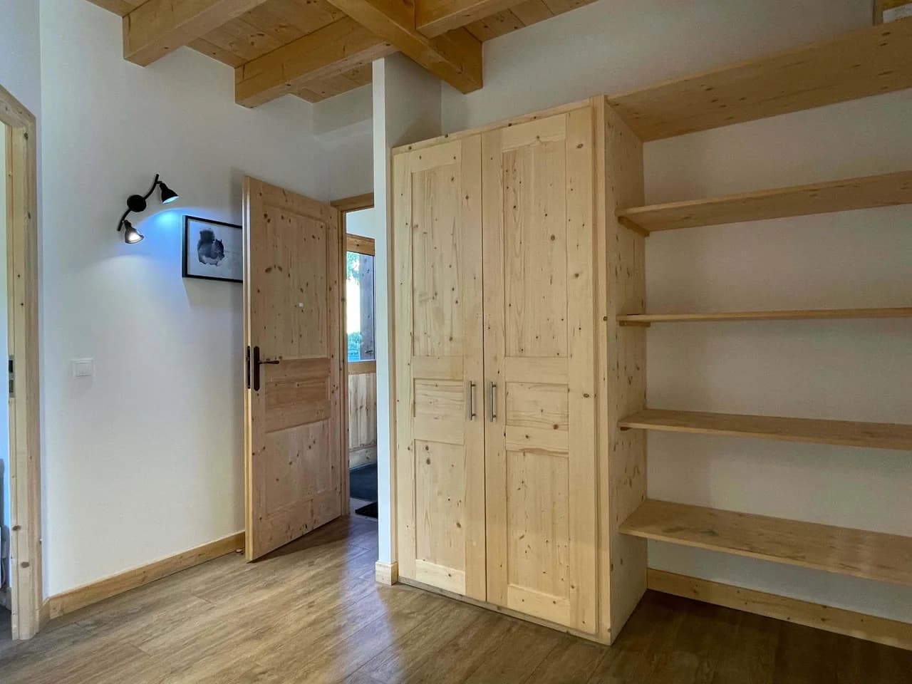 Cozy Alpine Chalet With Private Sauna photo 5