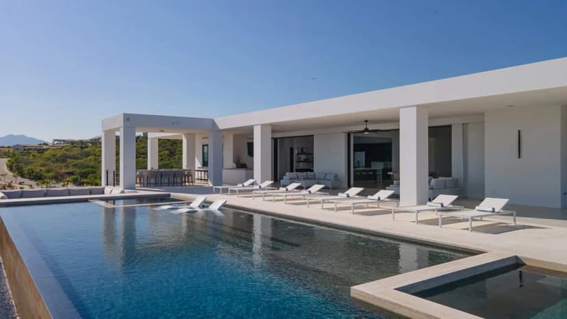 Modern Villa with Billiards and Ping Pong
