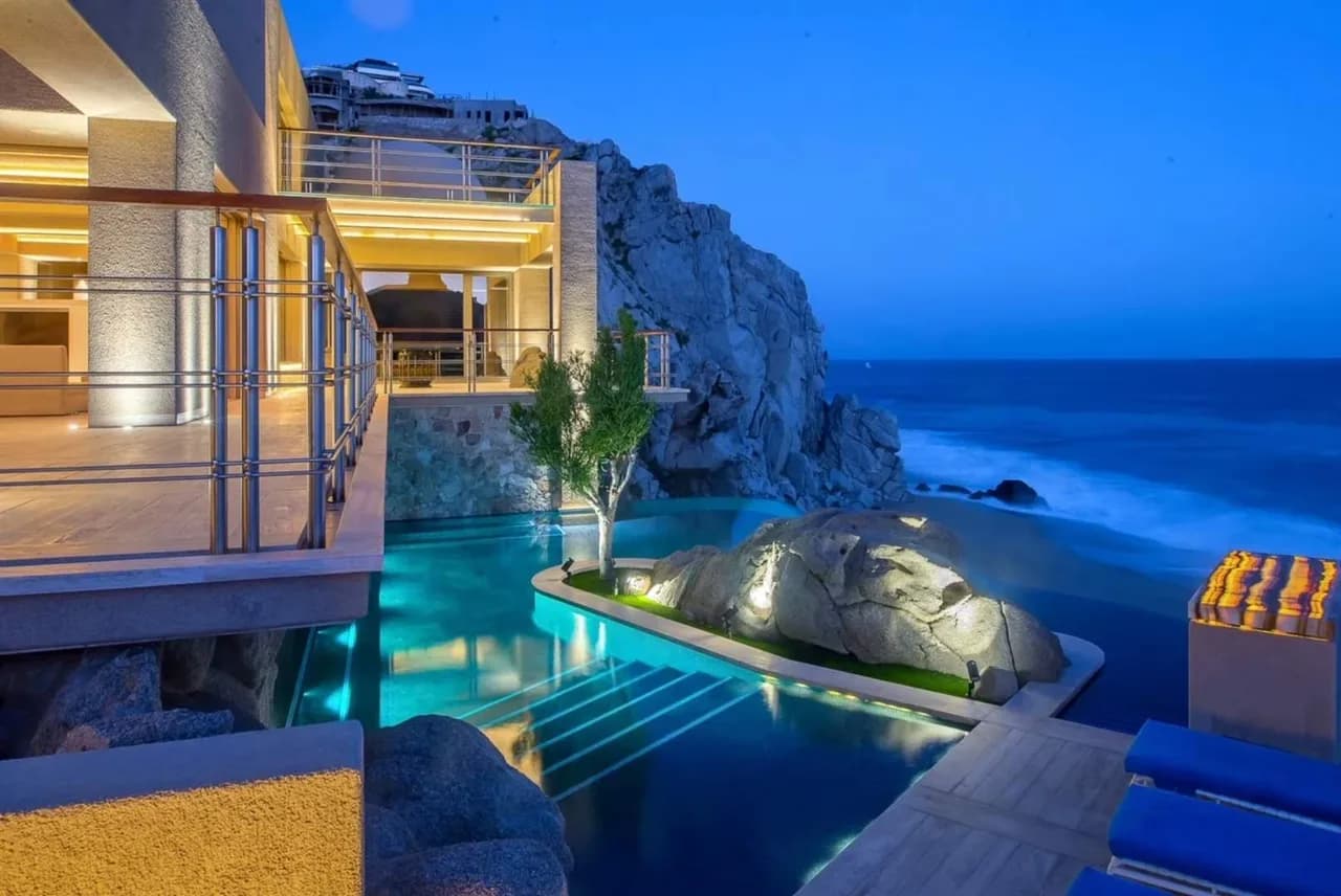 Cabo Luxury Villa Overlooking Pacific Coast