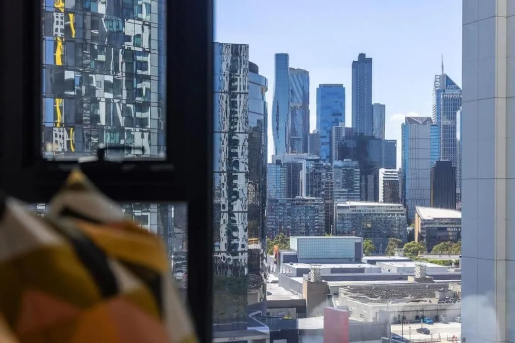 City View Two Bedroom Apartment in Southbank photo 2