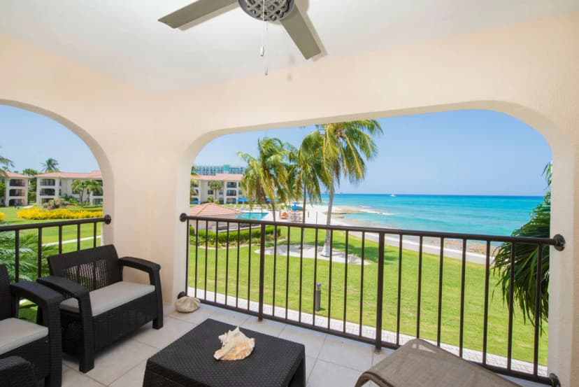 Georgetown Villas #202 – 2BR Oceanfront Condo & Pool on Seven Mile Beach