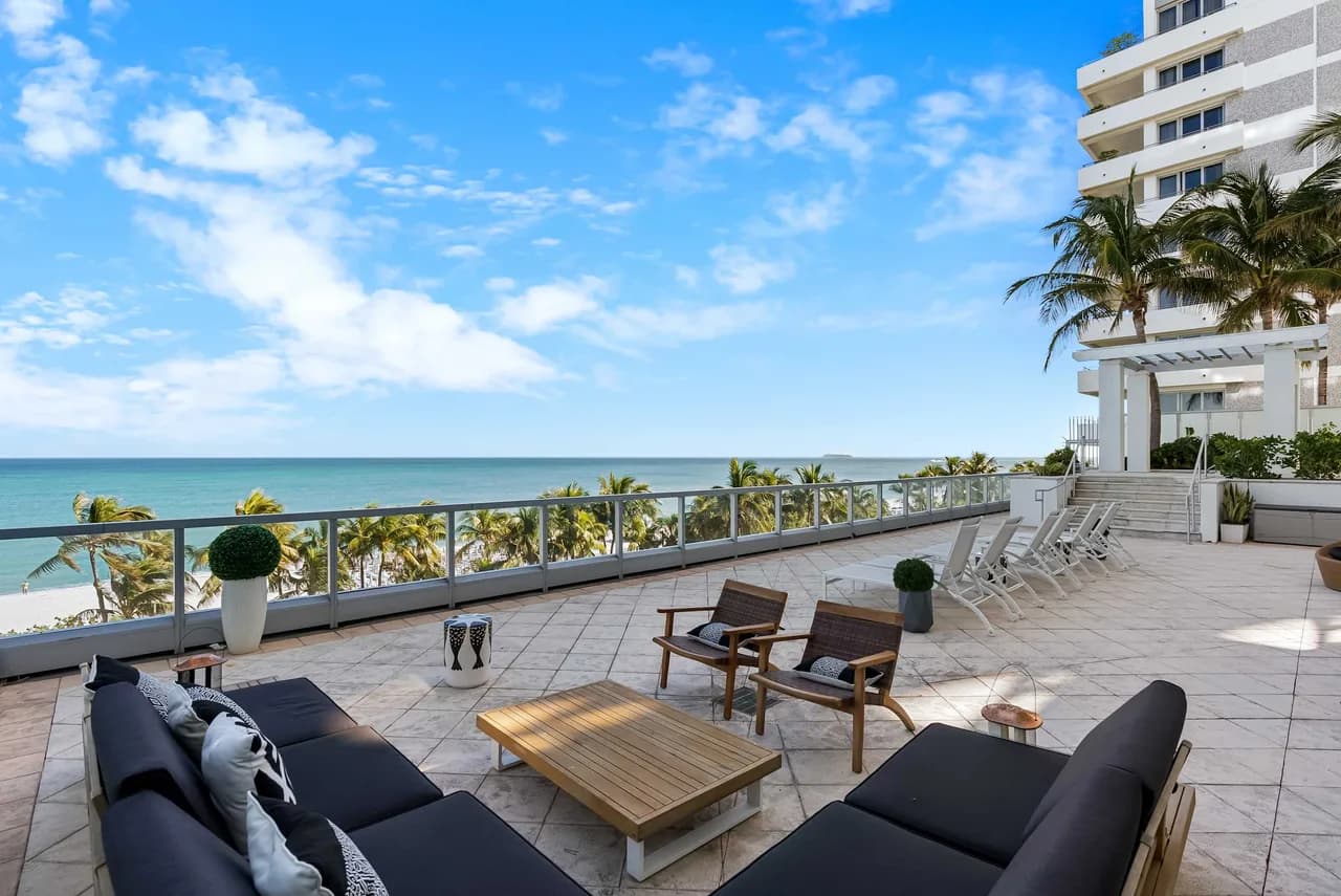 Ocean View Four Bedroom Villa in Miami Beach