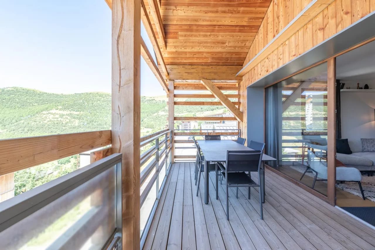 Warm Alpine Apartment With Mountain Charm photo 3