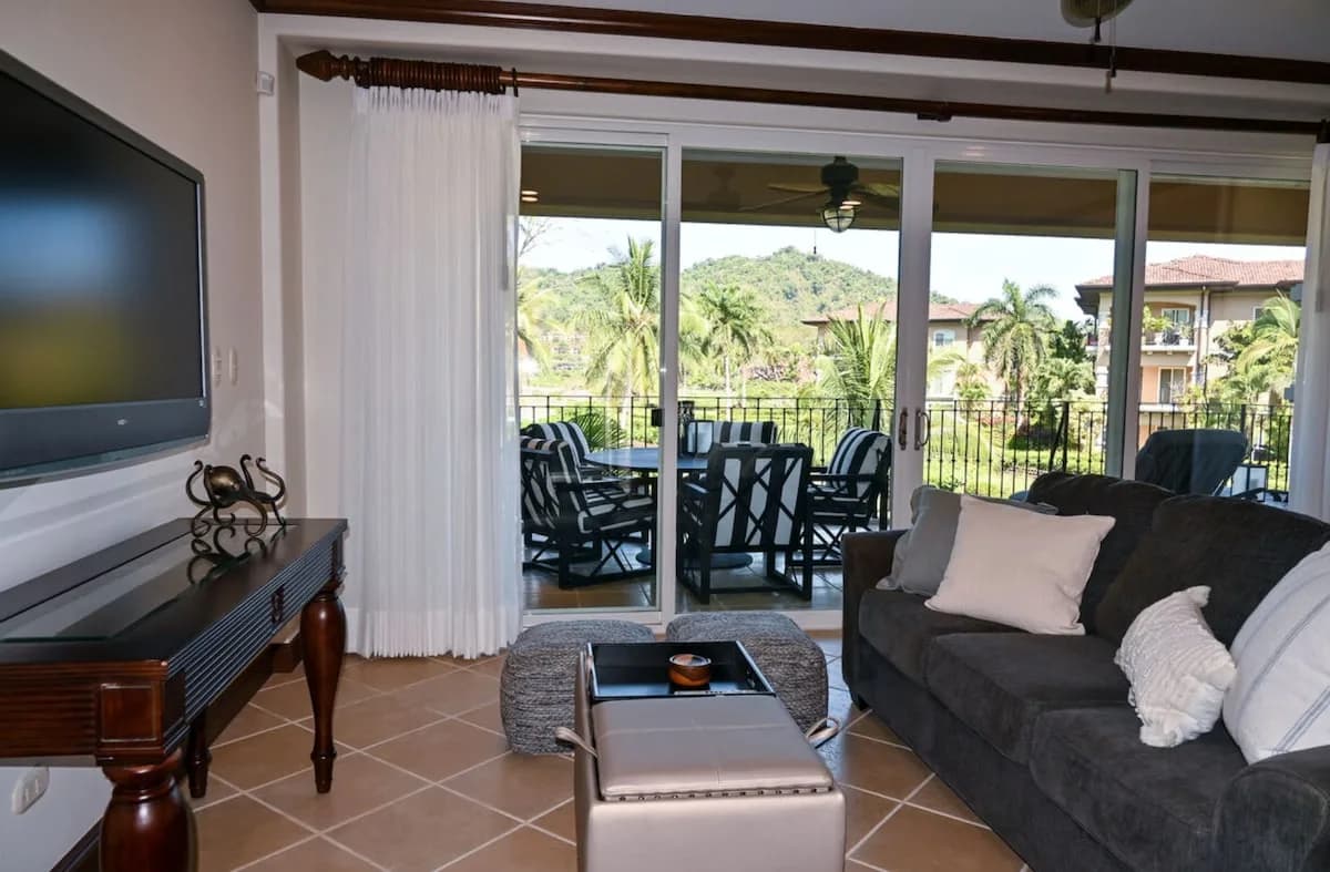 Garden View Three Bedroom Villa in Manuel Antonio photo 2