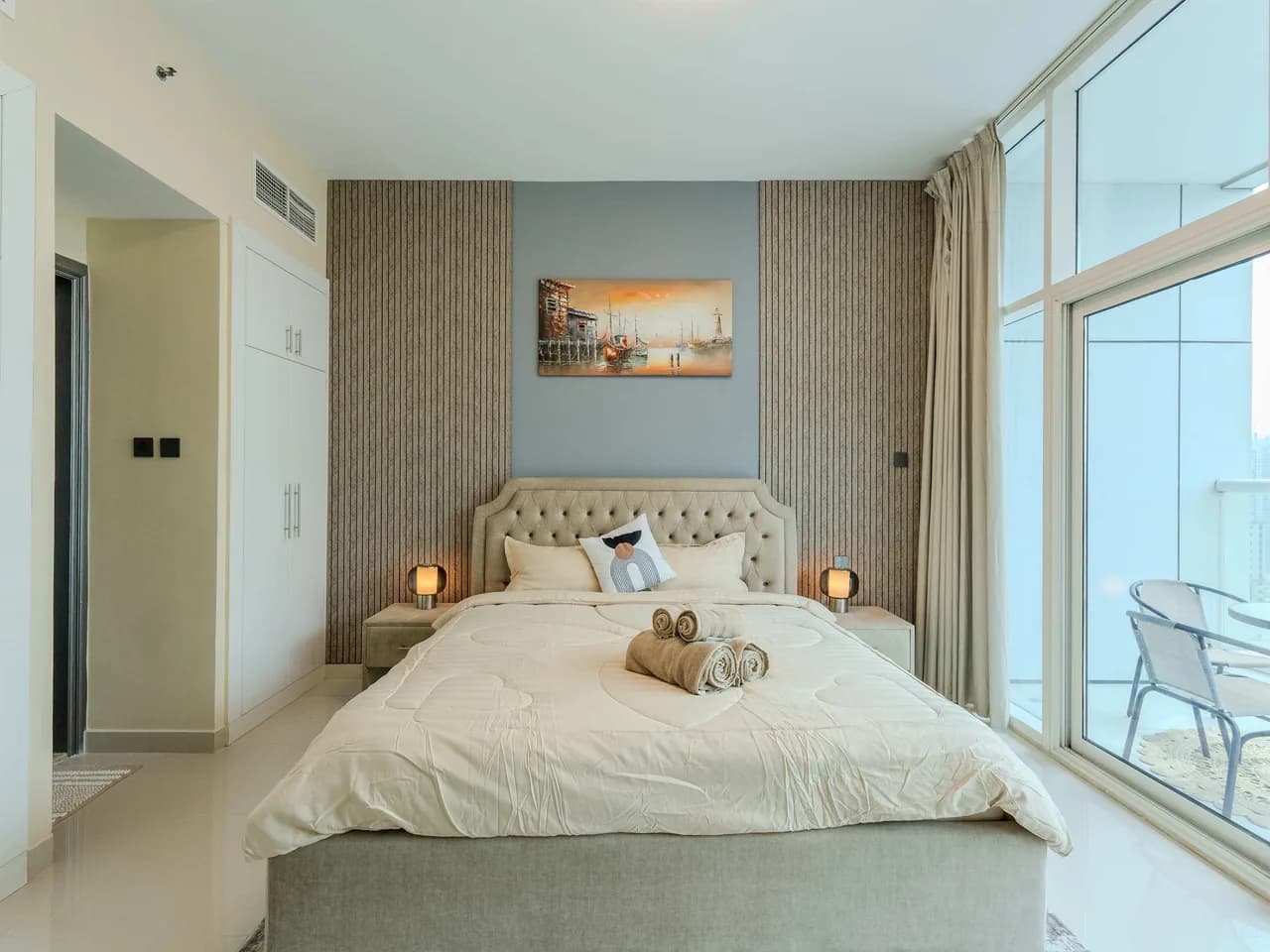 City View Two Bedroom Villa in Dubai Marina photo 4