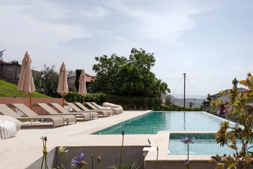 Stylish Douro Stay With Outdoor Space