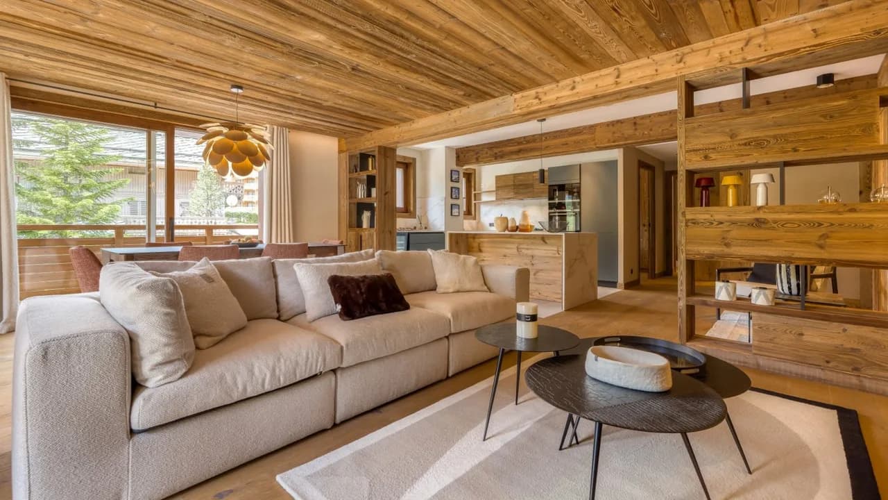 Scenic Ski Retreat With Private Sauna