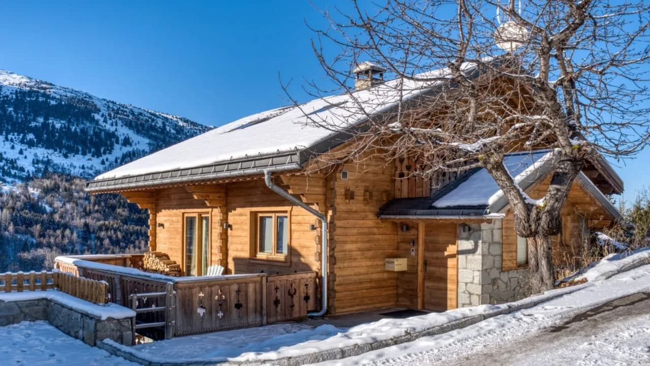 Warm Mountain Chalet With Sauna and Jacuzzi