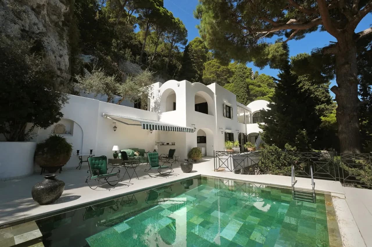 Elegant Capri Villa With Panoramic Views