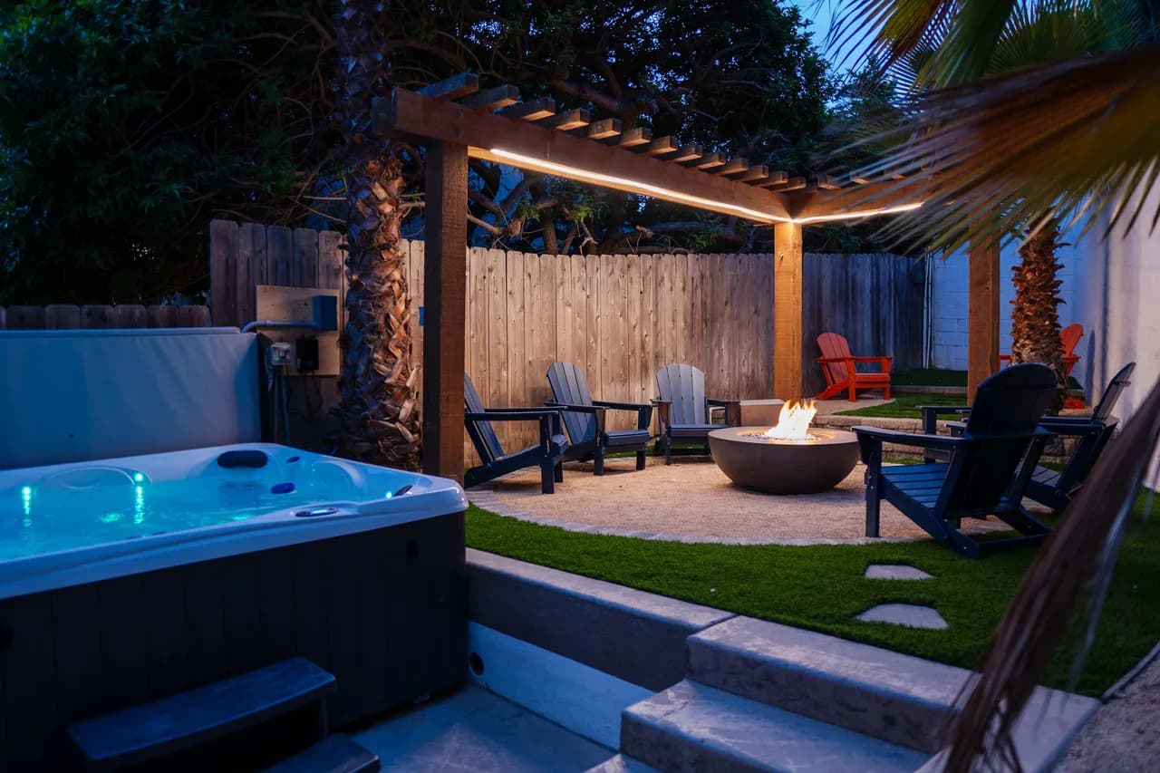 Spacious Eight Bedroom Villa in San Diego photo 2