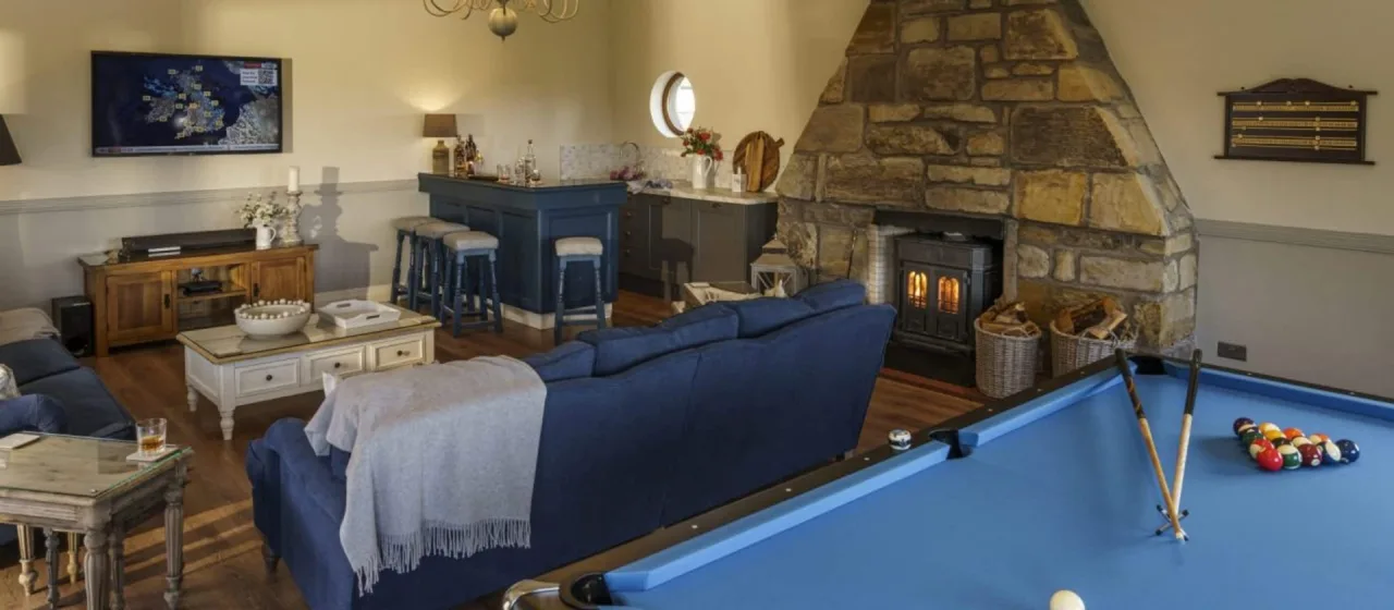 Indulgent Scottish Estate With Panoramic Views photo 4