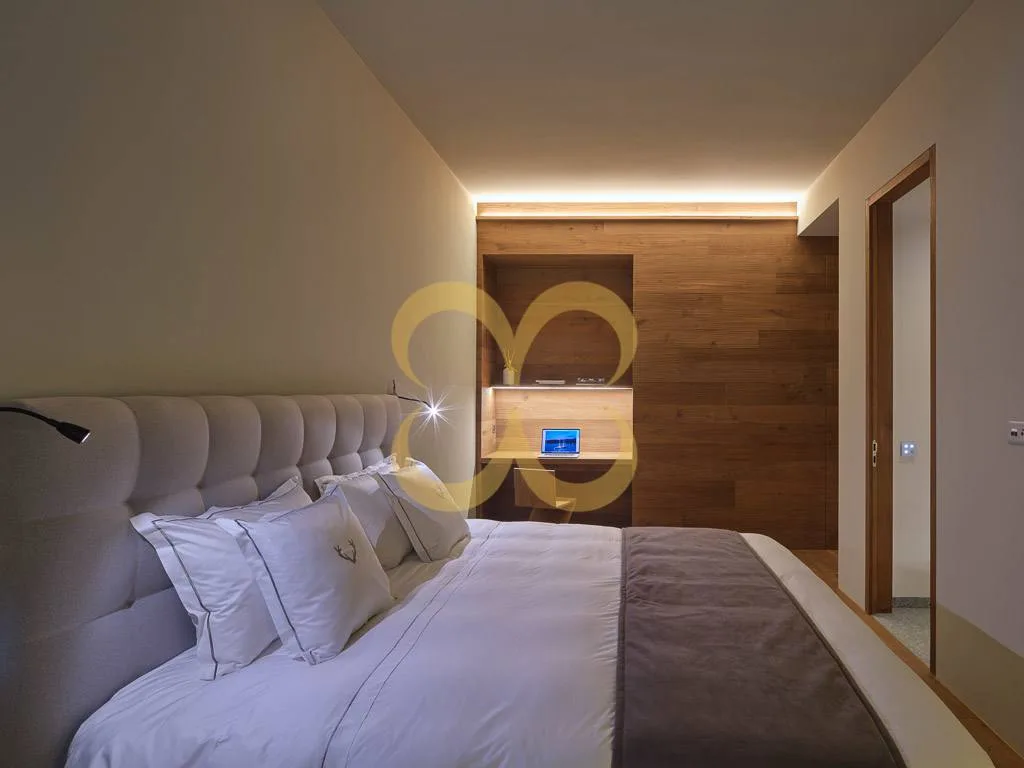 Modern Garden Retreat in Pontresina photo 3