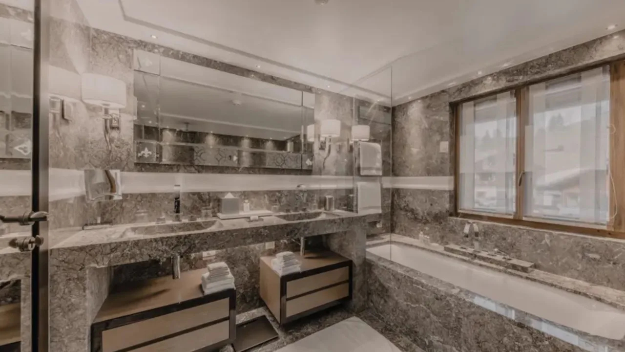 Spacious Two Bedroom Suite With Balcony photo 5