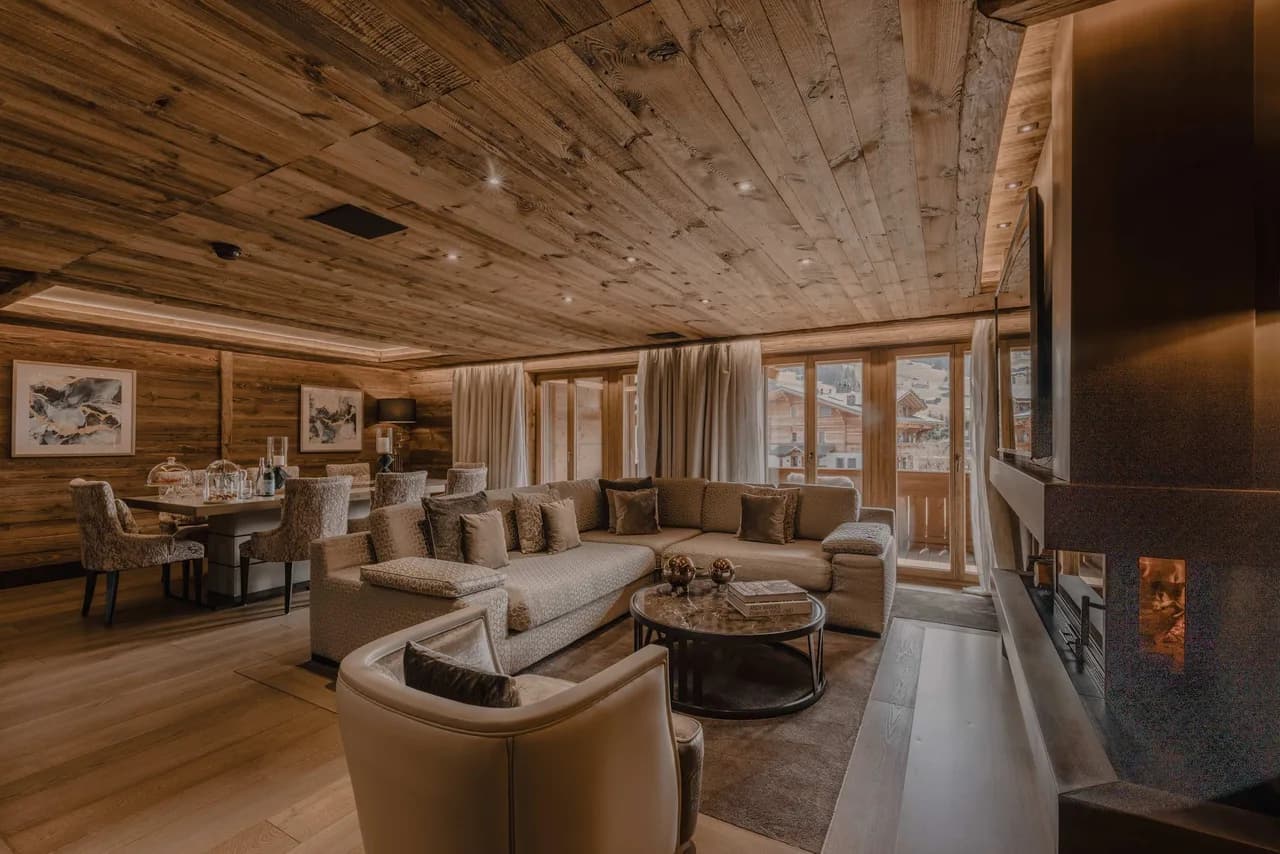 Luxury Alpine Chalet in Saanen photo 2