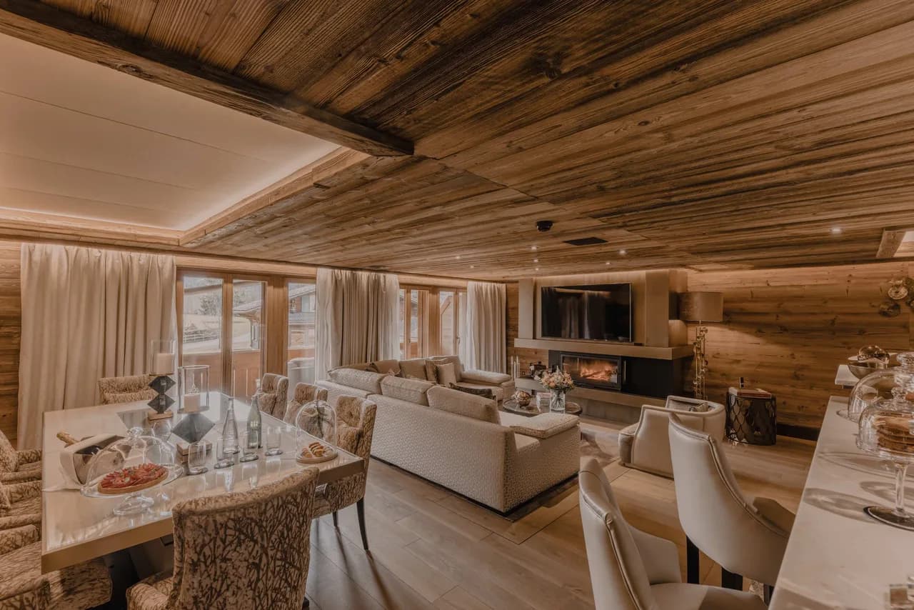 Luxury Alpine Chalet in Saanen photo 5