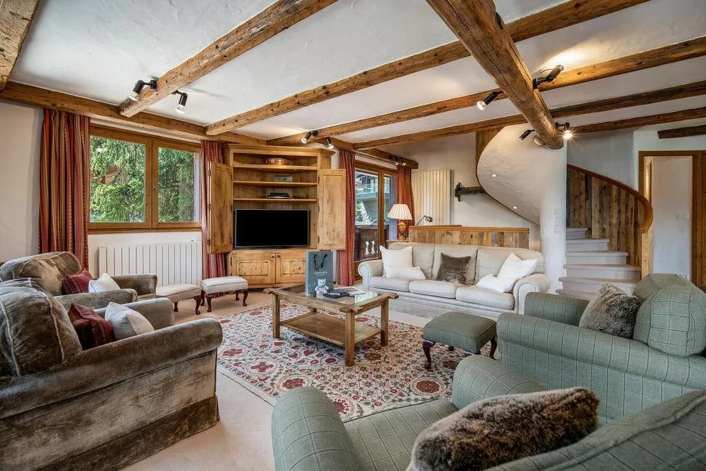 Luxury Mountain Chalet Near Village Centre photo 2