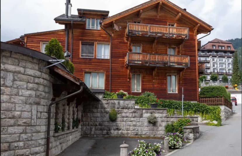 Montane Elegance Villars Loft
