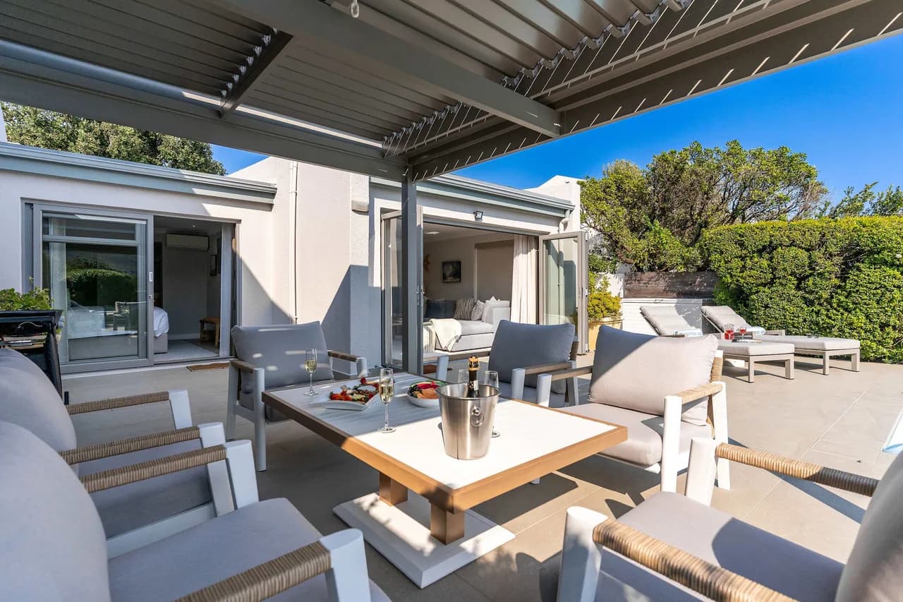 Private Pool Townhouse in Camps Bay, Cape Town photo 5