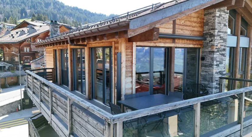 Luxury Alpine Duplex With Mountain Views