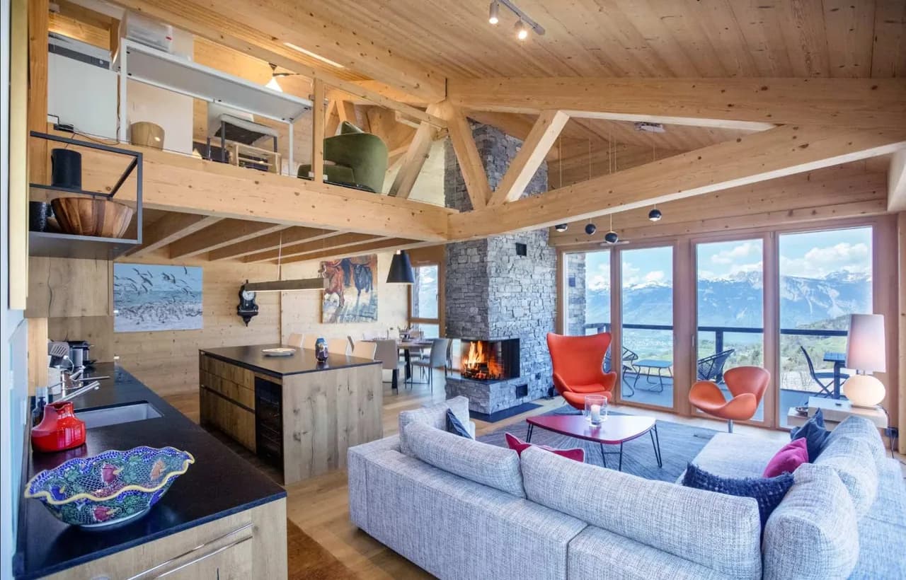 Luxury Alpine Duplex With Mountain Views photo 2