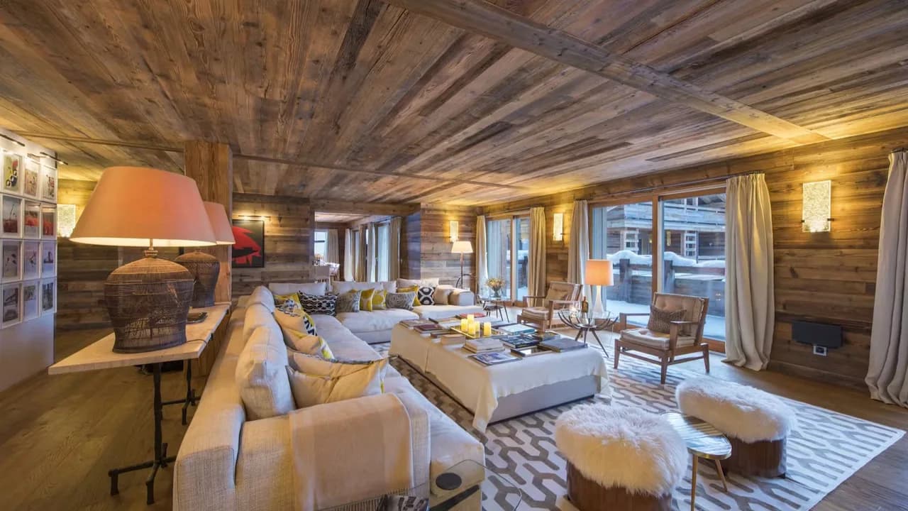 Luxury Ski-in Penthouse With Mountain Views photo 4