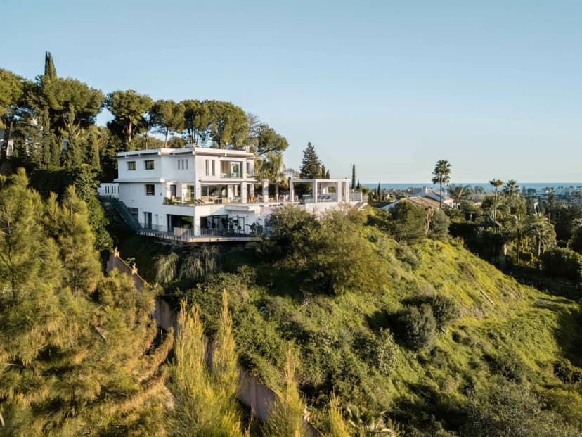 Cinema-Style Villa with Pool in Marbella
