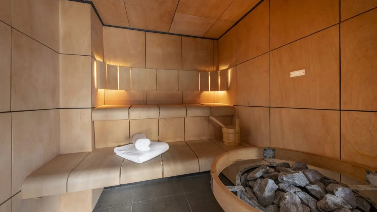 Spacious Mountain Hideaway With Hot Tub photo 5