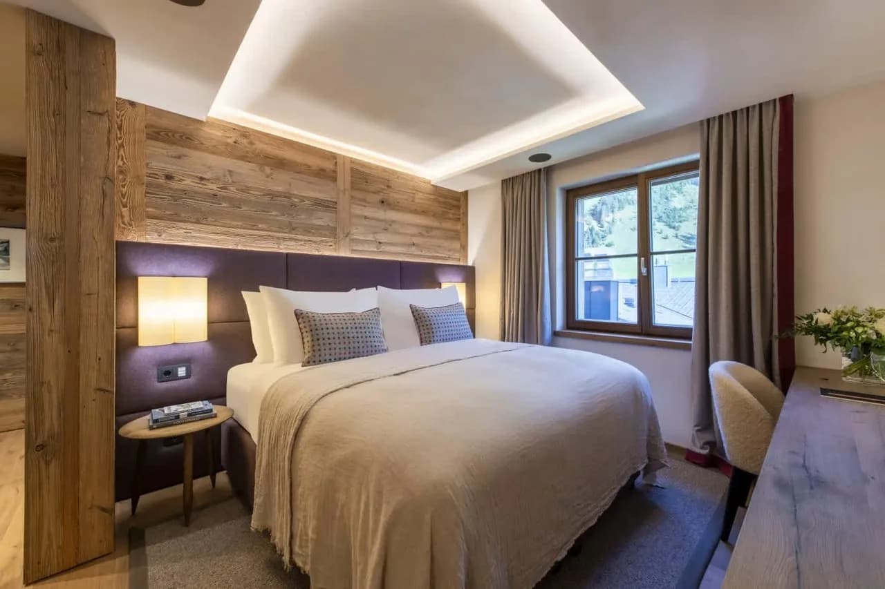 Bright Alpine Chalet With Gym and Spa photo 2