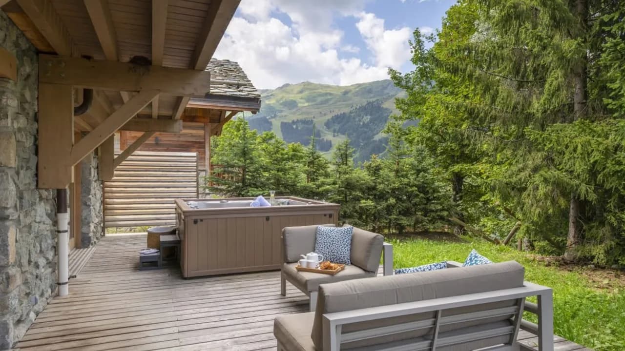 Elegant Alpine Residence With Sauna Hot Tub photo 4